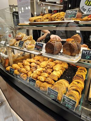 at VG Pâtisserie in Paris
