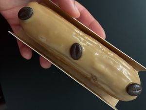 Coffee eclair at VG Pâtisserie in Paris