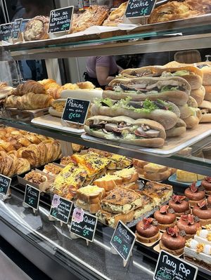   at VG Pâtisserie in Paris