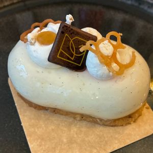 at VG Pâtisserie in Paris