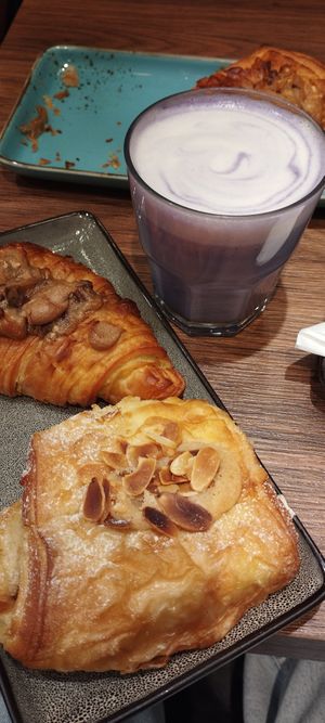  at VG Pâtisserie in Paris