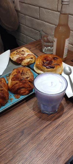  at VG Pâtisserie in Paris