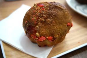 Brioche at VG Pâtisserie in Paris