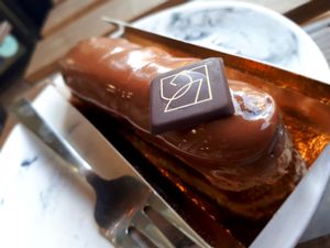 Chocolate Eclairs at VG Pâtisserie in Paris