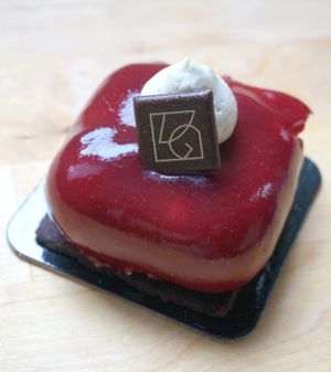 Bloody Cherry at VG Pâtisserie in Paris