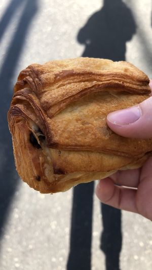 yummy vegan pain au chocolat at VG Pâtisserie in Paris