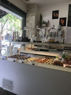 Delicious display  at VG Pâtisserie in Paris
