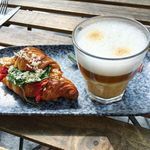 Salty croissant with cappuccino at VG Pâtisserie in Paris