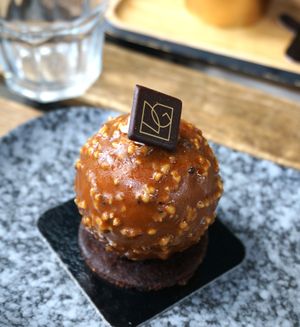 Karaboule at VG Pâtisserie in Paris