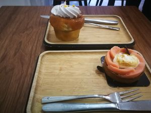 Babà and tartellette at VG Pâtisserie in Paris