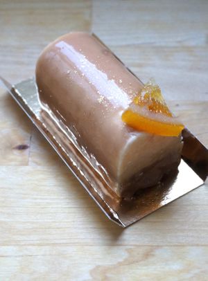 Bûchette de Noël 2019 at VG Pâtisserie in Paris