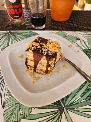 Peanut butter cake at Musgo in Aveiro