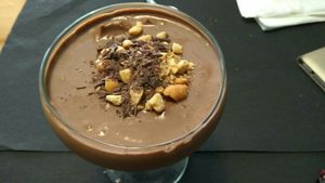 Mousse de chocolate com amendoim at Musgo in Aveiro