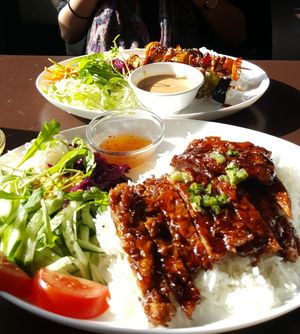 Lunch at Peace Food in Essen