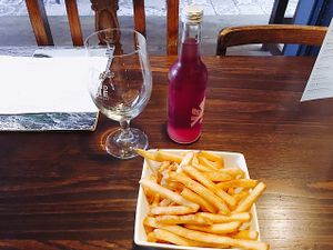 chips and non-alcoholic drinks at The Monument in Canterbury