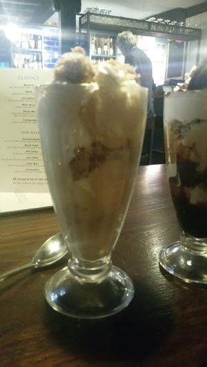Apple crumble sundae at The Monument in Canterbury