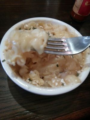 mac and cheese at The Monument in Canterbury