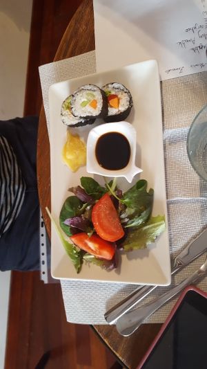 Vegan sushi at Codigos del Arte in Denia