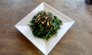 Vegetable salad with black sesame at The Garden of Nang in Don Det