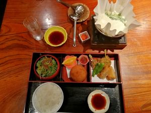 'Vegetarian' menu (they tell me it doesn't contain eggs and dairy) at Yosiya in Kyoto