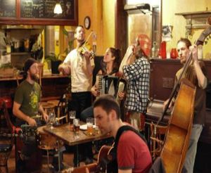  at L'Escalier in Montreal