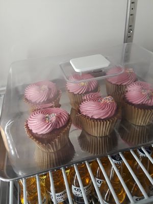 Cupcakes at Esparza's Tacos & Coffee in Chatan