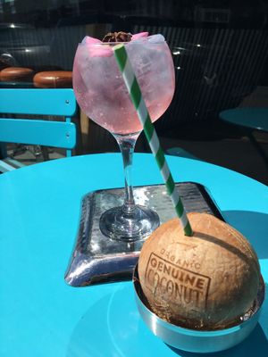 'Green & Saffron' and the gorgeous 'Coconut Bliss' at Zindiya in Birmingham