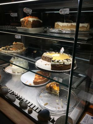 Cakes (also vegan) at Café Selen in Kaiserslautern