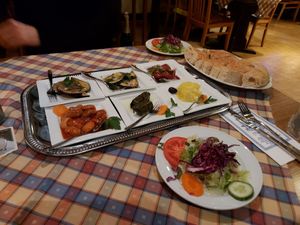  at Taverne Mykonos in Solingen