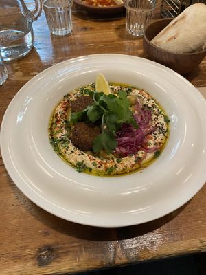 Hummus plate with falafel  at Dobrumba in Budapest