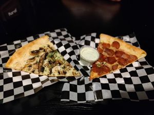 4/20 and Hippy Pepperoni at Evel Pie in Las Vegas