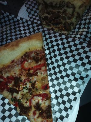 Sau'sage and 420 slices at Evel Pie in Las Vegas