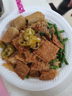 Economy mee hoon ~ at Tpy203 Vegetarian Food - Toa Payoh in Central Singapore