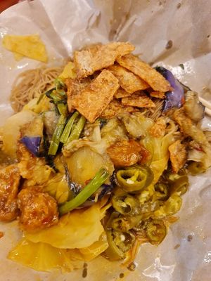 $3.50 economy mee hoon ~ 24/9/21 at Tpy203 Vegetarian Food - Toa Payoh in Central Singapore