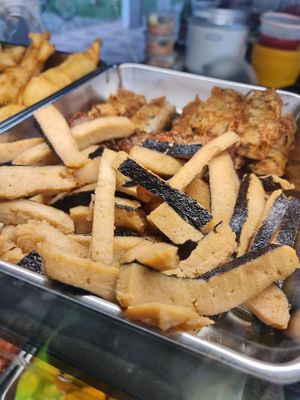 Fried mock fish slice ~ 24/11/21 at Tpy203 Vegetarian Food - Toa Payoh in Central Singapore