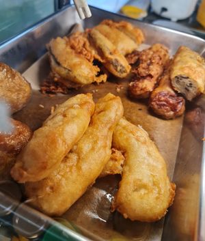 Assorted fried items ~ 8/3/22 at Tpy203 Vegetarian Food - Toa Payoh in Central Singapore