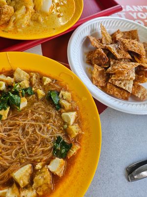 Mee Siam Zhey Gor ~ 1/11/23 at Tpy203 Vegetarian Food - Toa Payoh in Central Singapore