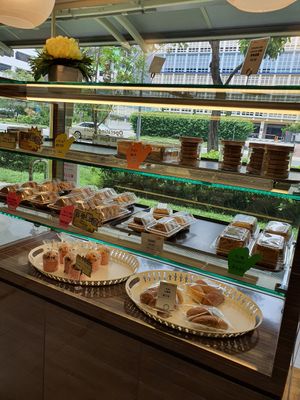 Assorted muffins cupcakes cookies etc ~ Vegan cookies ~ Circuit Breaker Period Phrase 1 at M Bakery in Central Singapore