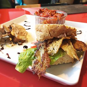 tofu and seitan sandwich at Cookie's Veggies in Dorsten