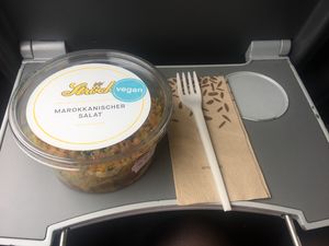Vegan Morrocan Salad & compostable cutlery at Ströck - Meidling ÖBB Halle in Vienna