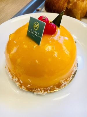 Soooooo goooooood and VEGAN!!! at Maison Landemaine - Monge in Paris