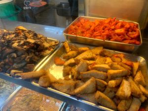 Fried tau kwa and mock stuff at Qi Shan Zai 棋善斋 in Northeast Singapore