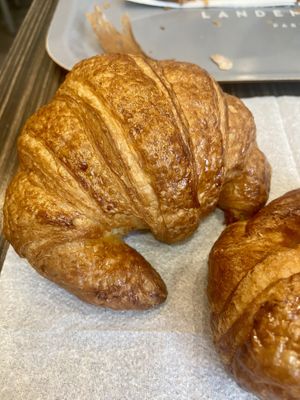 vegan Croissant   at Maison Landemaine - Clichy in Paris
