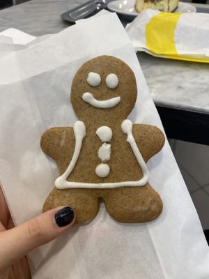 Gingerbread cookie  at Maison Landemaine - Clichy in Paris