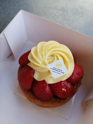  at Maison Landemaine in Levallois-perret