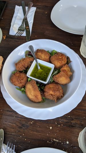 Mushrooms with mojo verde at El Guanche "Alte Schule" in Tenerife