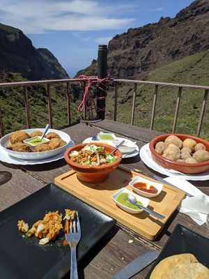 Pilze, Gofio & Papas at El Guanche "Alte Schule" in Tenerife