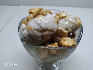 Banana Nut Nice Cream at Vida Lotus in Limon Campana Capira