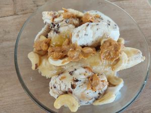 Bababa Nut Nice Cream at Vida Lotus in Limon Campana Capira