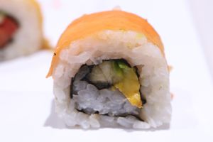 "Salmon-wrapped" sushi roll at Vida Lotus in Limon Campana Capira